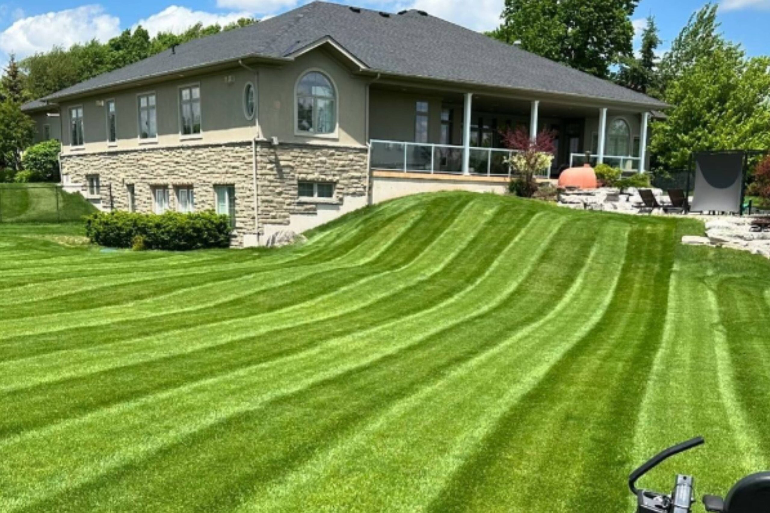 Landscaping pros Madison WI